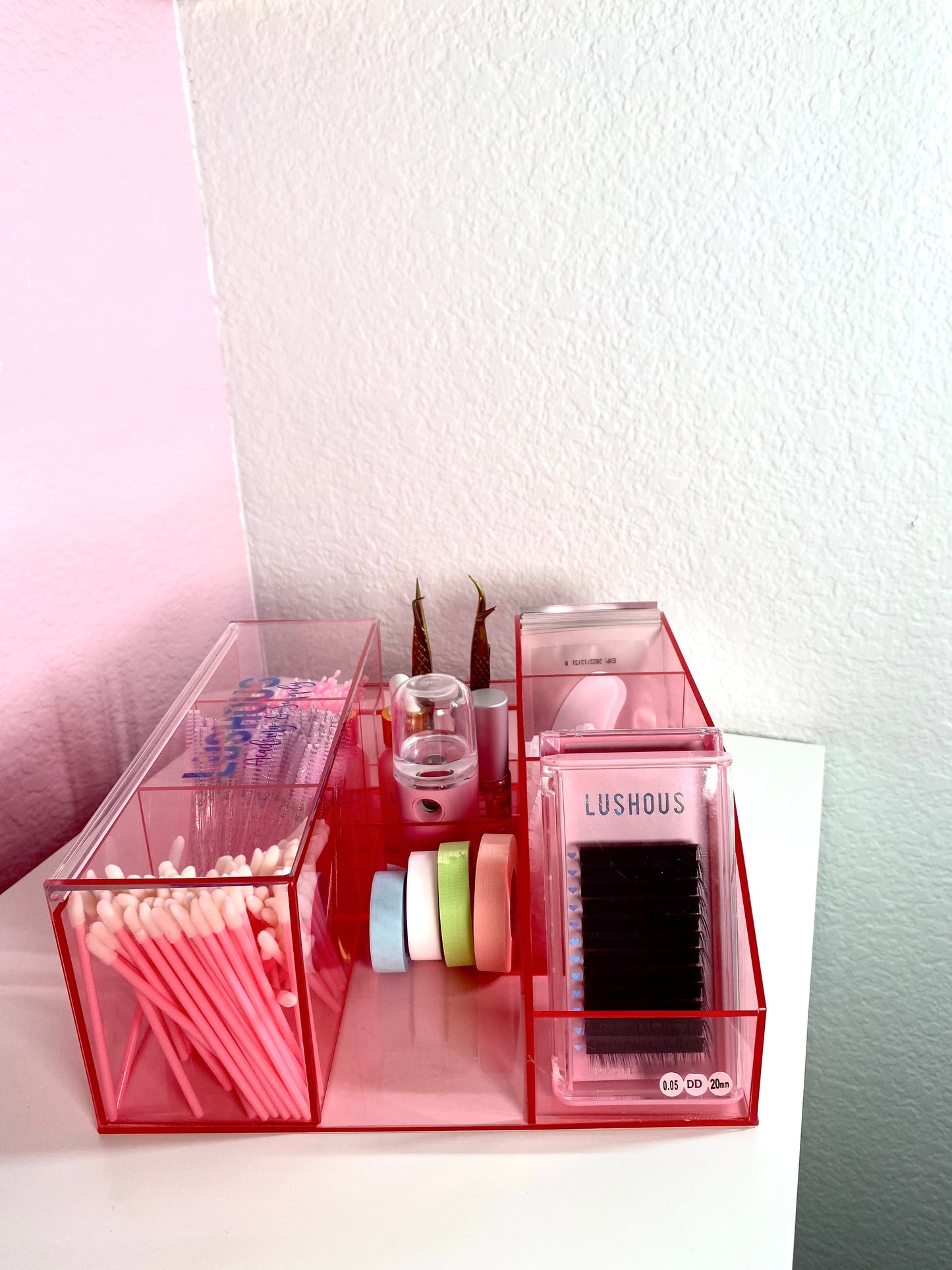 BARBIE ACRYLIC ORGANIZER